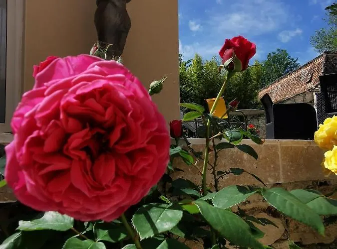 ベッド・アンド・ブレックファスト La Grange De Cablanc 4*